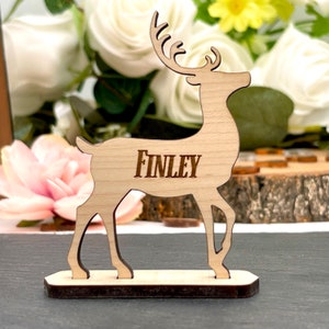 Nomi da tavolo per matrimonio in legno con cervo inciso con supporto, bomboniere ricordo, renne, inverno, primavera, matrimonio