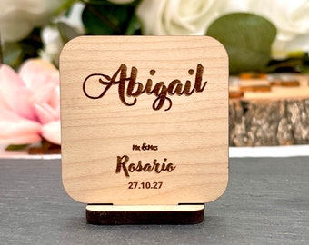 Wooden Square Wedding Place Names, Laser cut Personalised Keepsake Favours, Beautiful Oak or Walnut Rustic Table decor, Party Seating Plan