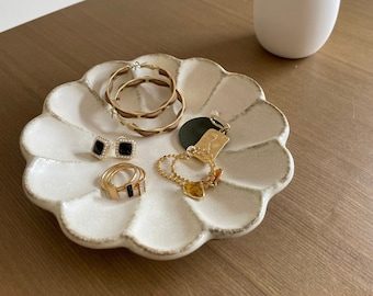 Exclusive Hand-Made Ceramic Rinka Flower Plate | Kaneko Kohyo Porcelain Collection - Made in Japan - White/Ivory