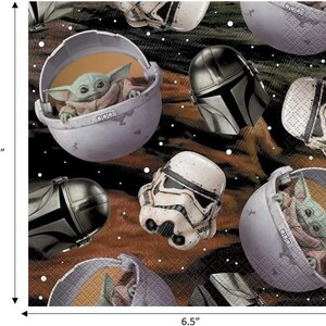 Confezione per 8 articoli per feste Mandalorian The Child Baby Yoda Bundle con piatti piani e tovaglioli per 16 ospiti immagine 3