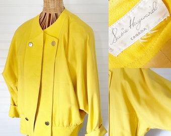 Vintage Yellow Crop Casual Triple Gold Button Women’s Blazer ; Lined and Pockets; Yellow with Shoulder pads