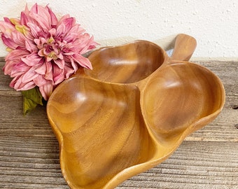 Vintage Handmade MCM 3 Compartment Large Monkey Pod Wooden Palm Leaf Shaped Serving Dish-Bowl.