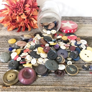 Vintage Lot of Assorted Vintage Buttons Bakelite Metal Plastic Large Small Used - Pint Vintage Jar