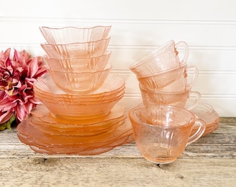 Antique Sweetheart Macbeth and Evans , Pink Depression Glass, Service for 4; Antique Pink Textured Glass