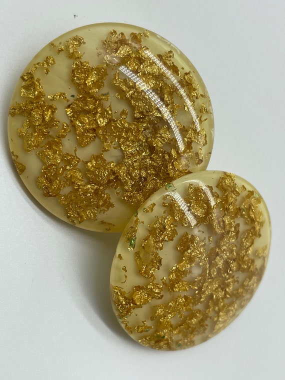 Large Resin and Gold Flake Clip On Earrings - image 3
