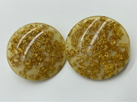 Large Resin and Gold Flake Clip On Earrings - image 1