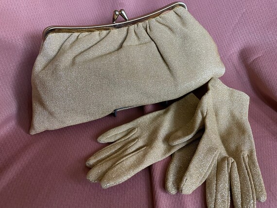 Vintage Gold Lamé Clutch with Matching Gloves - image 4