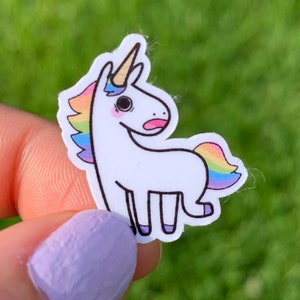 Confezione da 10 mini adesivi con fiocchi di unicorno arcobaleno / Confezione di decalcomanie estetiche simpatico cartone animato Kawaii / Tema fantasy magico Bomboniere per feste Articolo
