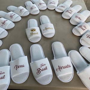 JGA Hochzeit personalisierte Schlappen Spa Sauna Braut Wellnes Einmalschlappen Bild 1