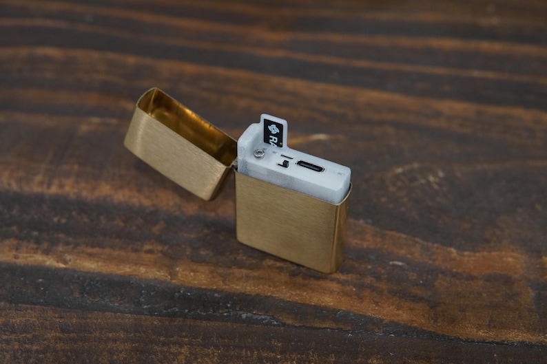 ZippoNode – Off-Grid Meshtastic Communicator in Authentic Zippo® Case image 6