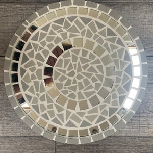 Bling mosaic - 30 cm diameter ready to hang, Wall decor, Mosaic art, Mosaic wall art, Modern wall art