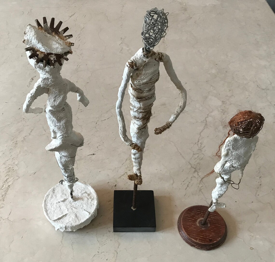 Dekorative Gipsskulptur Les Faméliques - Etsy.de