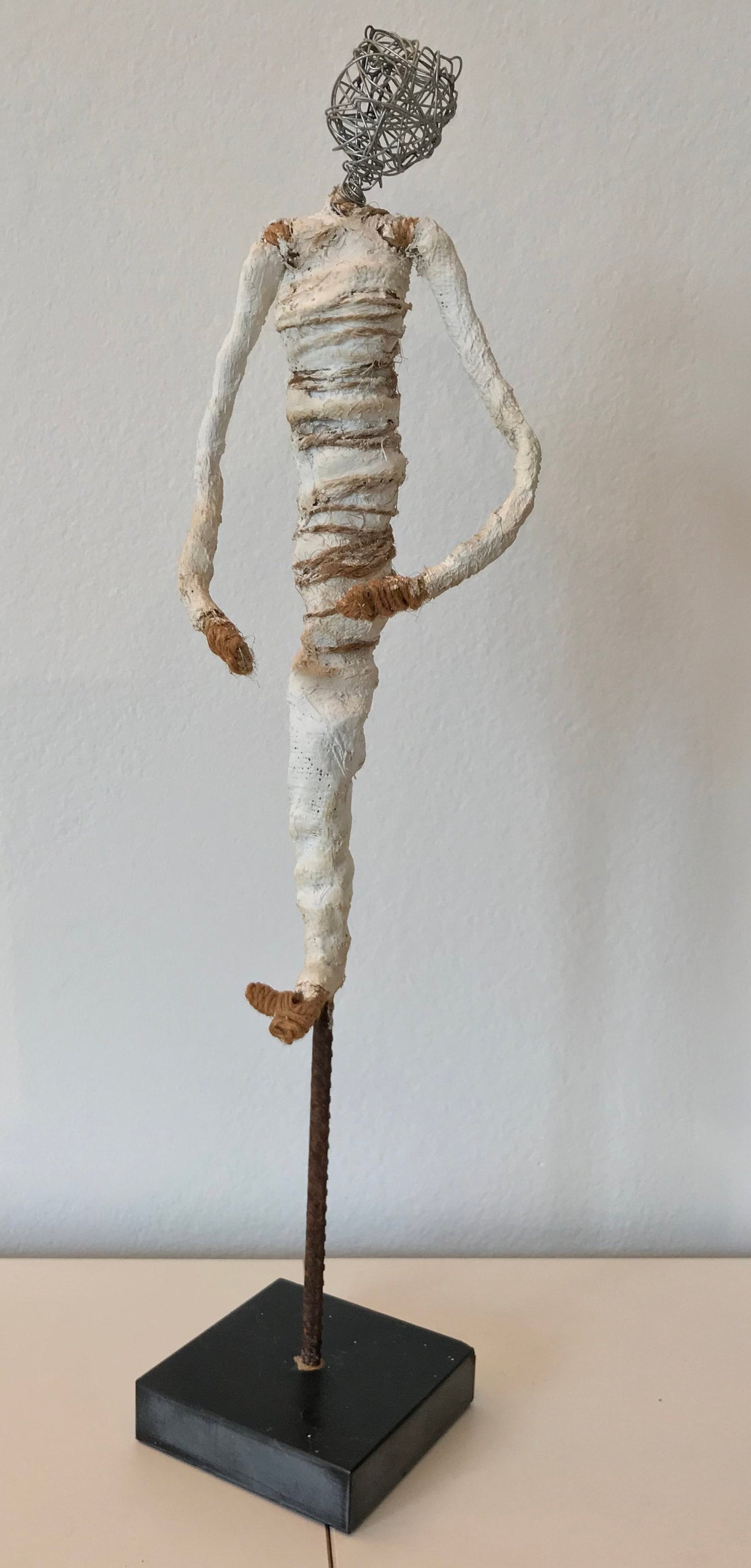 Dekorative Gipsskulptur Les Faméliques - Etsy.de