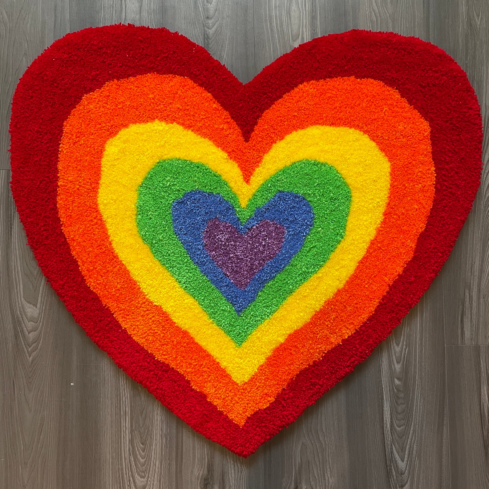 Handmade Groovy Rainbow Heart Accent Rug Acrylic Tufted Rug Etsy
