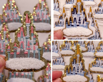 Christmas Castle Aufnäher, Pink Castle, Blaues Schloss