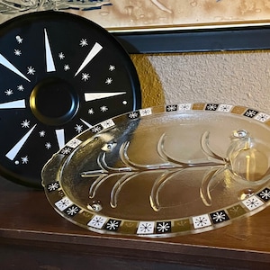 Vintage Atomic Starburst serving trays. Awesomely Retro.
