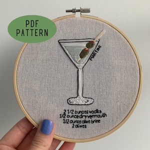 マティーニグラスの刺繍のPDFパターン、デジタルダウンロード、DIYギフト、バーカート
