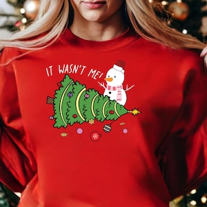 クリスマス ジャンパー、ナイトメアー ビフォア クリスマス トップ、トナカイ、雪だるま、雪の結晶、サンタクロース、エルフ、お祭りのホリデー シーズン、雪でした (SWT)