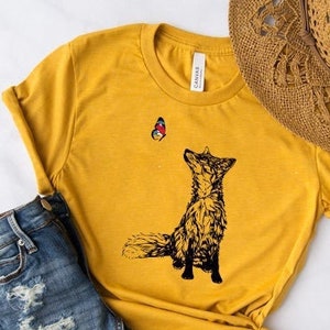 Fox and Butterfly Shirt, Pure Cotton, Nature Top,  Hand Drawn Graphic Tee, Fitted Shirts for Women, Fox and Butterfly