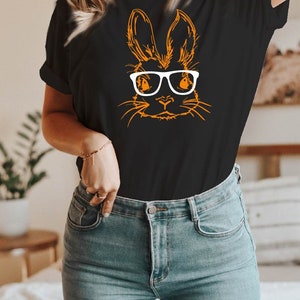 Bunny Shirt Floral Rabbit Shirt Lente T-shirt Pasen T-shirt Bunny Shirt Dierenliefhebber Natuurliefhebber, KONIJNTJE MET GLAS afbeelding 5