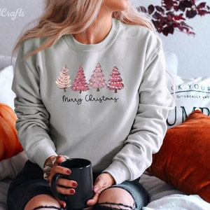 Christmas Tree sweatshirt, Christmas sweatshirt, Cute Christmas Shirt, Holiday Shirt, Women's Christmas Shirt, Christmas TREE PINK (SWT)