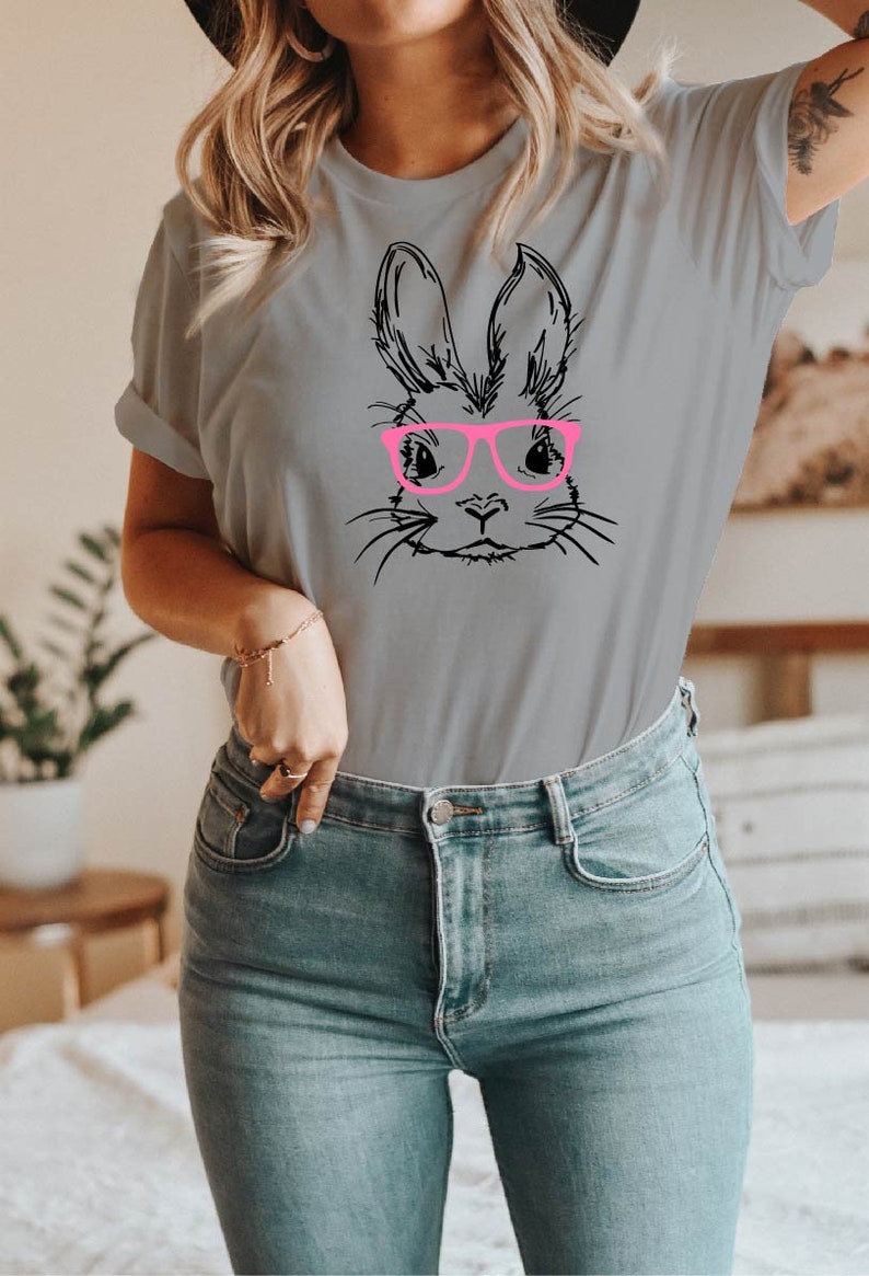 Bunny Shirt Floral Rabbit Shirt Lente T-shirt Pasen T-shirt Bunny Shirt Dierenliefhebber Natuurliefhebber, KONIJNTJE MET GLAS afbeelding 3