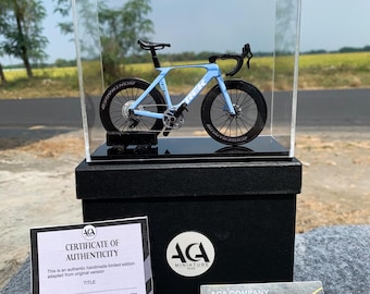Cervelo P5x Lamborghini - Miniature Replica Handmade Bicycle