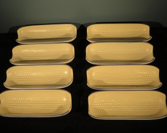 Pfaltzgraff Yorktowne Set of 8 Corn Holders