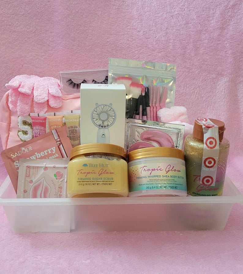 Tree Hut sugar scrub gift set