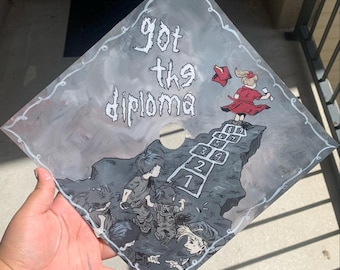 Korn Hand Painted Grad Topper