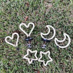 Palm Torches with Interchangeable heart moon or star-shaped wick