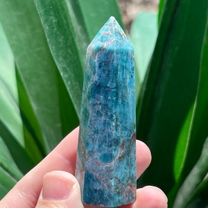 Blue Apatite Tower // Calming Blue Crystal // Blue Apatite Obelisk // Crystal Tower for Home // Meditation Tool // Gorgeous Blue Apatite