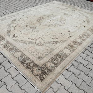 9x12 Oversize Persian Rug, 9x12 Oversize Rug, 9x12 Neutral Rug, Turkish Rug 9x12, 9x12 Vintage Rug, Oushak Rug, Beige, Brown, 9x12 Rug