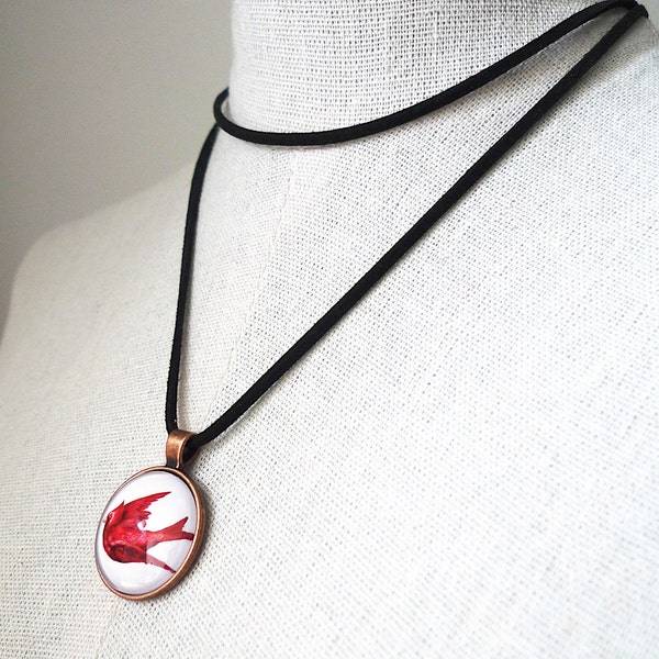 Pendentif original avec un cabochon de verre - oiseau rouge - cardinal - suédine noire ou chaine cuivre - Fête des Mères - anniversaire