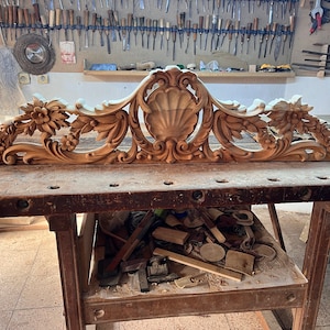 Handcrafted Beech Wood Door Pediment: Classic Entryway Accent