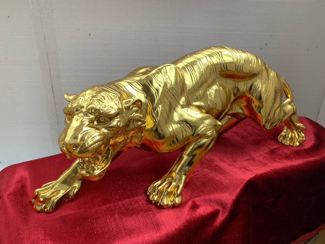 Jaguar Sculpture Artworks, Handcasted Jaguar Statue, Table Sculpture