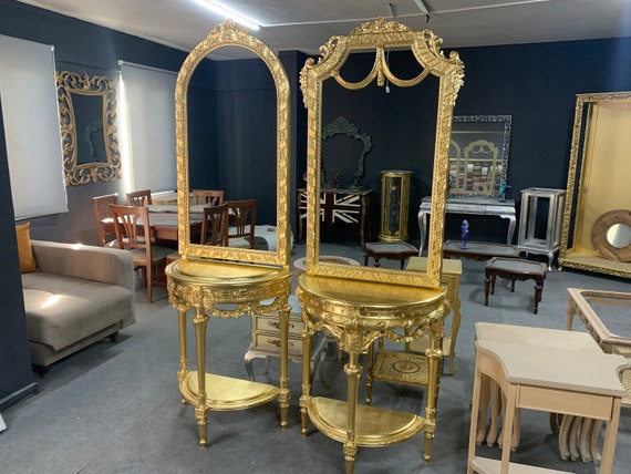 Victorian console table with mirror deals
