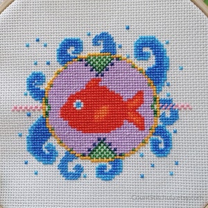 Red Fish Cross Stitch Pattern, Happy, Cute, Digital Download, Beach, Sea Life, Marine, Colorful, Summer, Animal, Cute, Ocean, Shore, Fun