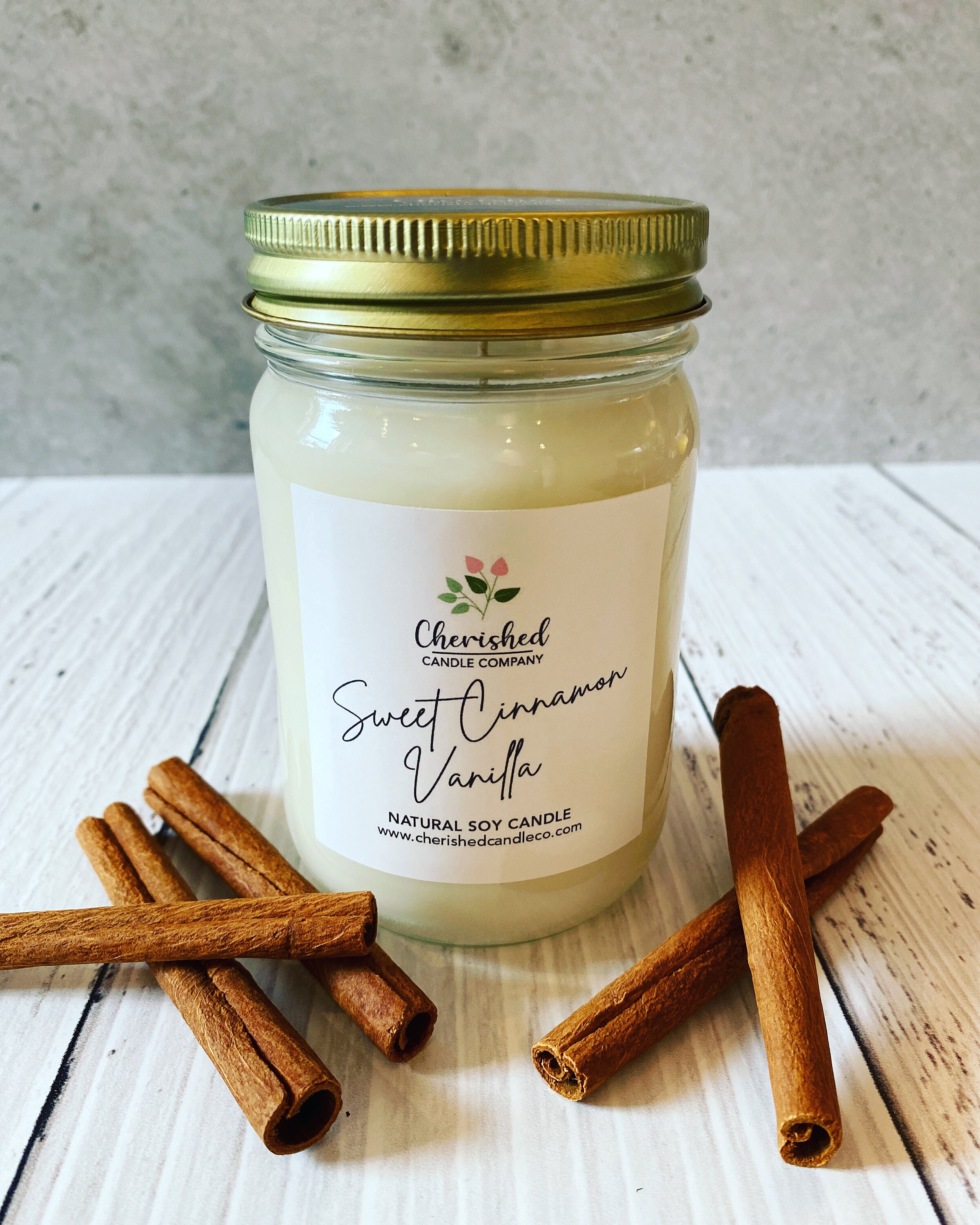 Sweet Cinnamon Vanilla Soy Mason Jar Candle l 10 Ounces l Phthalate