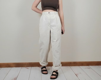 Vintage 80s Cream White Corduroy High Rise Straight Leg Cuffed Trousers 35 x 33"