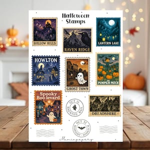 Op de afbeelding: Een vel met Halloween-postzegels met illustraties van Hallow Hills, Raven Ridge, Lantern Lake, Howlton, Ghost Town, The Pumpkin Patch, Spooky Boo-levard en Dreadshire, samen met twee ronde poststempels en golvende lijnen.