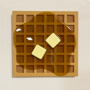 ARTE DE PARED DE WAFFLE - Obra de arte con comida de resina 3D - Decoración de habitación peculiar - Comida falsa - 8 pulgadas x 8 pulgadas