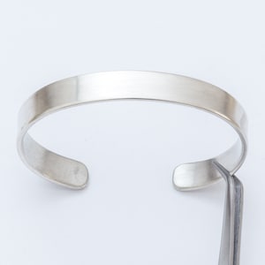 Silberarmreif Glatt aus 925 Silber handgemacht von GemeoArt