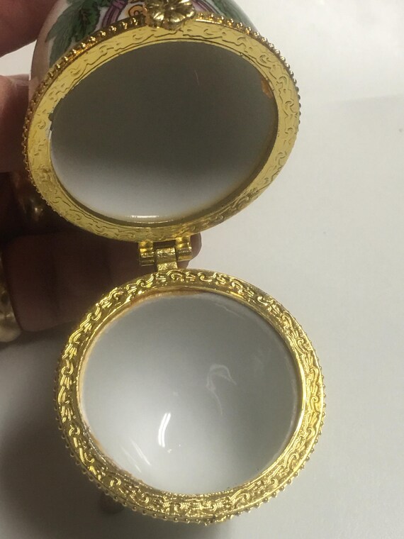 Tiny Little Ring Keeper - image 8