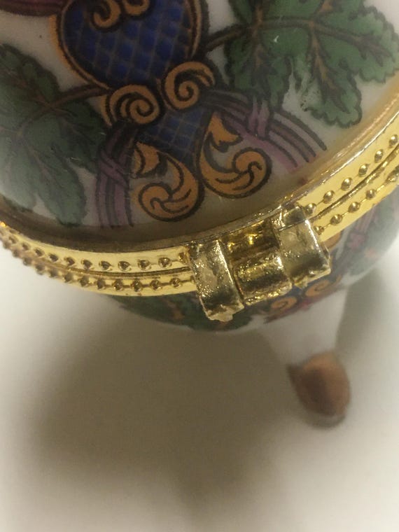 Tiny Little Ring Keeper - image 3