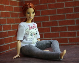 Handmade Clothes for Curvy size Fashion Doll. T-shirt and Leggings for Dolls.