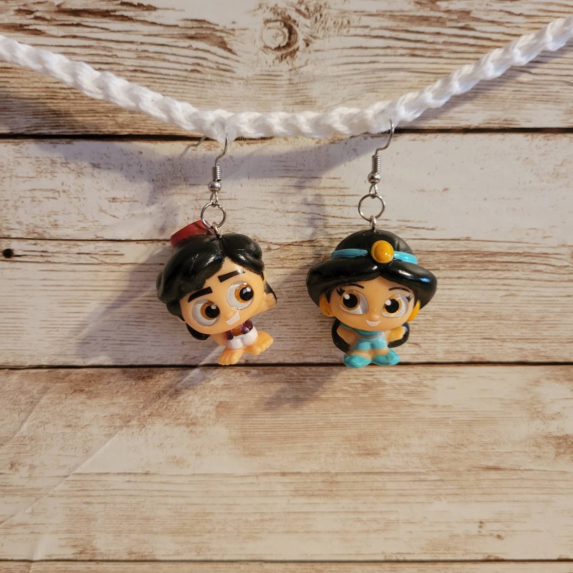Aladdin Earrings Aladdin and Jasmine Disney Doorables Etsy