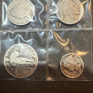 6pc coins set with silver coins Bu red and more see discriotion for full details