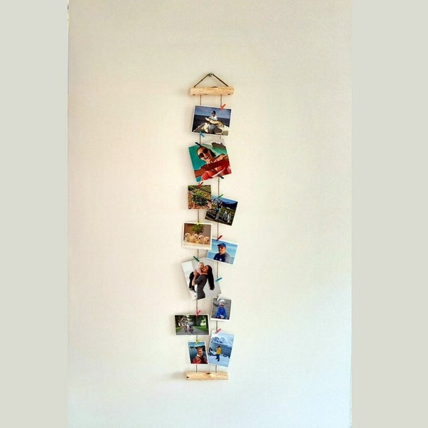 Photo Memory Frame Wall Decor Twine Photo Display with Mini Pegs Natural Wood Photo Frame Vertical Collage Picture HangingPictures Display