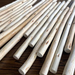 Birkenholzstab: Geschälter Naturzweig für Macramé & Rustikales Dekor